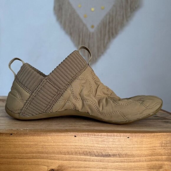 Merrell Coyotes Tan Quilted Nylon Lightweight Zero Drop Slip On Shoe Size 9 - Picture 7 of 13